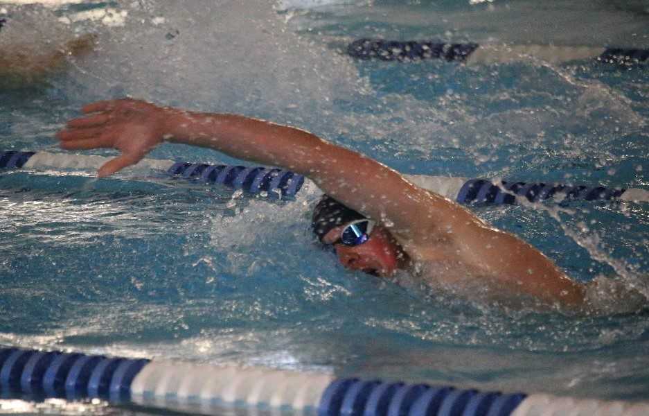 Newport's Luke Bachart was state runner-up in the 500 freestyle last year. (Taylor Balkom/OregonLive)