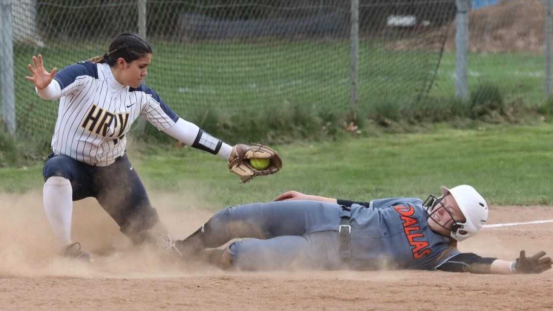 This time last year, Hood River Valley and Dallas met in a battle of 5A softball powers. (Photo by Norm Maves Jr.)
