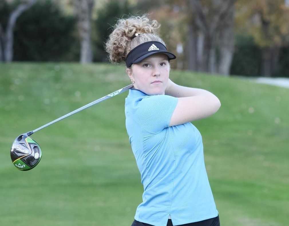 Baylee Hammericksen shot a tournament-record 5-under par to repeat as 4A/3A/2A/1A champion in 2019.
