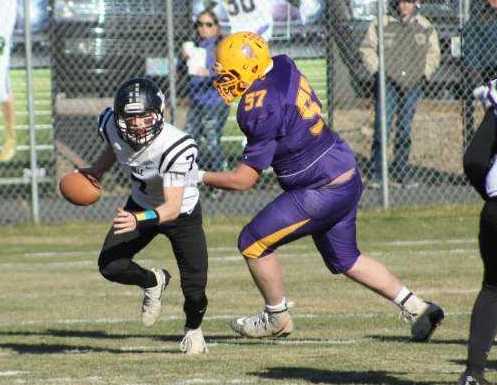 Vale quarterback Colton Kesey threw five touchdown passes in the quarterfinals against Burns.