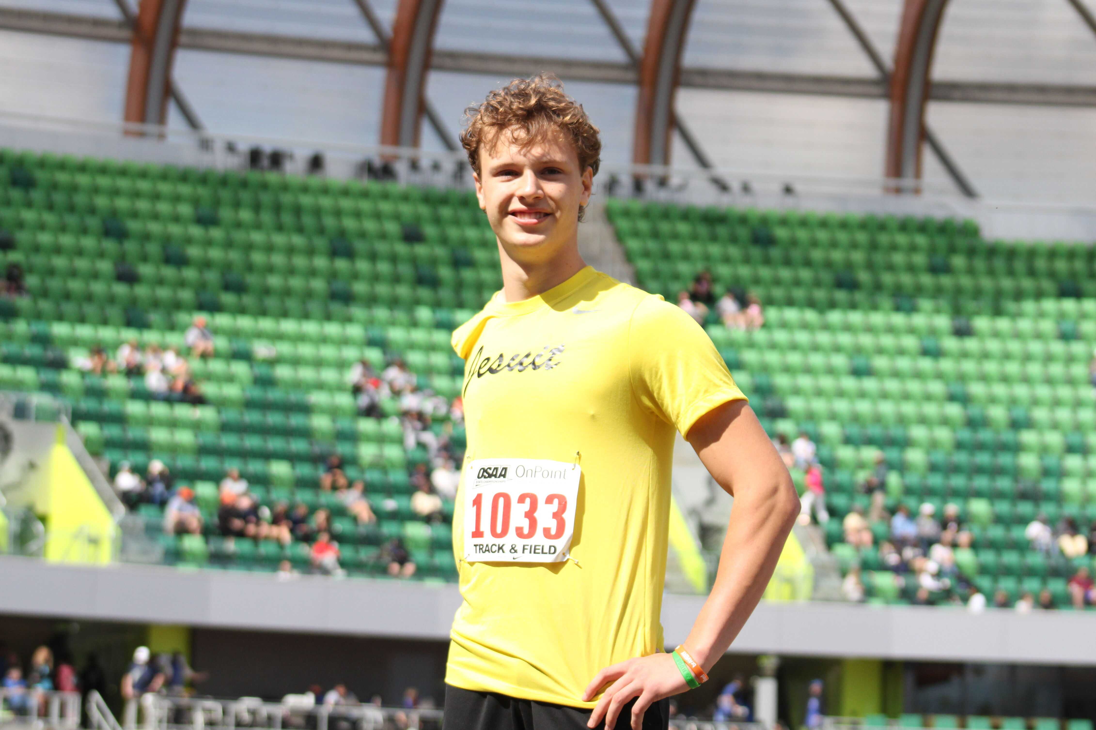Jesuit's Avery Teed at the OSAA track and field championships