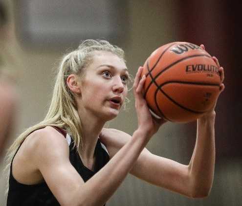 Stanford-bound center Cameron Brink leads two-time reigning 6A champion Southridge into the state tournament.