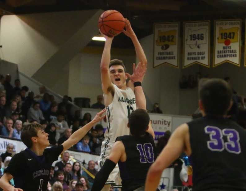 Charles Willmott scored a game-high 19 points to lead Oregon Episcopal to the 3A title Saturday. (NW Sports Photography)