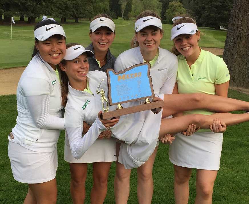Jesuit's lineup (standing from left): Tabetha Kang, Haley Hummelt, Clara Ganz, Grace Tennant, Mary Scott Wolfe (holding trophy).