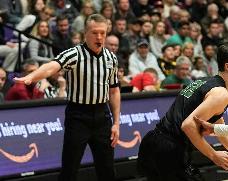The number of basketball officials increased by 3.74 percent in 2018-19. (Photo by Jon Olson)